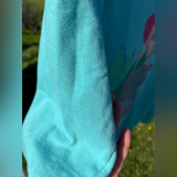 The little mermaid Disney sweatshirt color teal size large - Picture 5 of 5
